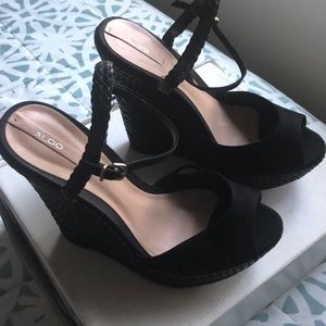 Aldo Shizuko lightweight platforms 8 1/2